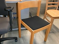 Diverse bureautafels en 4 stoelen - afbeelding 7 van  10