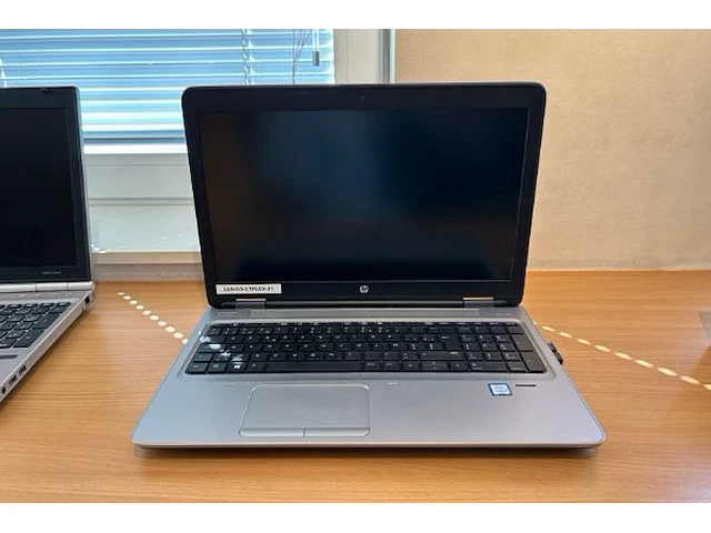 Diverse computers en toebehoren - afbeelding 4 van  9