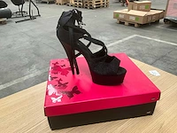 Diverse damesschoenen (162 paar) - afbeelding 28 van  31