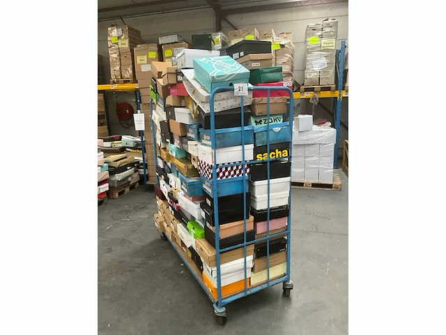 Diverse damesschoenen (175 paar) - afbeelding 35 van  40