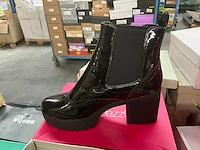 Diverse damesschoenen (96 paar) - afbeelding 30 van  31