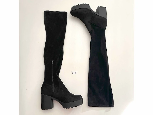 Diverse damesschoenen en -laarzen - rek 1 van 6 (ca. 34 paar) aldo, ugg, s. oliver, esprit, sam edelman, long tall sally, olivia, hogan, zara, etc. - afbeelding 10 van  26