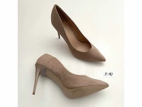 Diverse damesschoenen en -laarzen - rek 1 van 6 (ca. 34 paar) aldo, ugg, s. oliver, esprit, sam edelman, long tall sally, olivia, hogan, zara, etc. - afbeelding 14 van  26