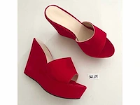 Diverse damesschoenen en -laarzen - rek 1 van 6 (ca. 34 paar) aldo, ugg, s. oliver, esprit, sam edelman, long tall sally, olivia, hogan, zara, etc. - afbeelding 17 van  26
