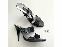 Diverse damesschoenen en -laarzen - rek 2 van 6 (ca. 34 paar) asos design, gabor, dr. martens, tamaris, tommy hilfiger, vince, etc. - afbeelding 6 van  26