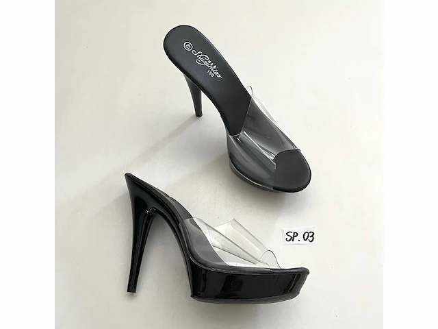 Diverse damesschoenen en -laarzen - rek 2 van 6 (ca. 34 paar) asos design, gabor, dr. martens, tamaris, tommy hilfiger, vince, etc. - afbeelding 15 van  26
