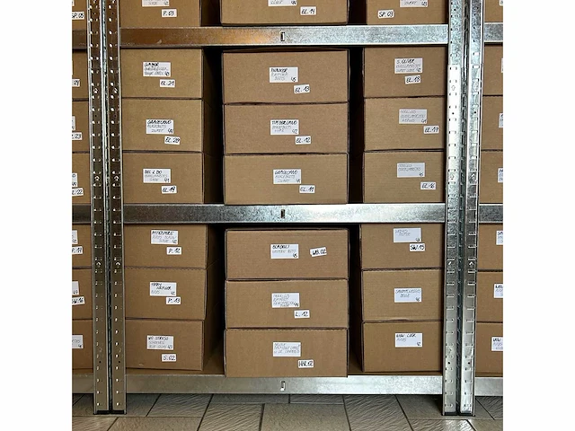 Diverse damesschoenen en -laarzen - rek 2 van 6 (ca. 34 paar) asos design, gabor, dr. martens, tamaris, tommy hilfiger, vince, etc. - afbeelding 20 van  26
