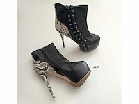 Diverse damesschoenen en -laarzen - rek 3 van 6 (ca. 34 paar) asos design, charles, giaro, gabor, sacha, scholl, vince camulto, etc. - afbeelding 25 van  26