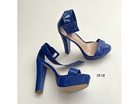 Diverse damesschoenen en -laarzen - rek 4 van 6 (ca. 34 paar) ego, dylap, gabor, hunter, jilsen, melissa, noe lady, steve madden, stravers, etc. - afbeelding 15 van  26