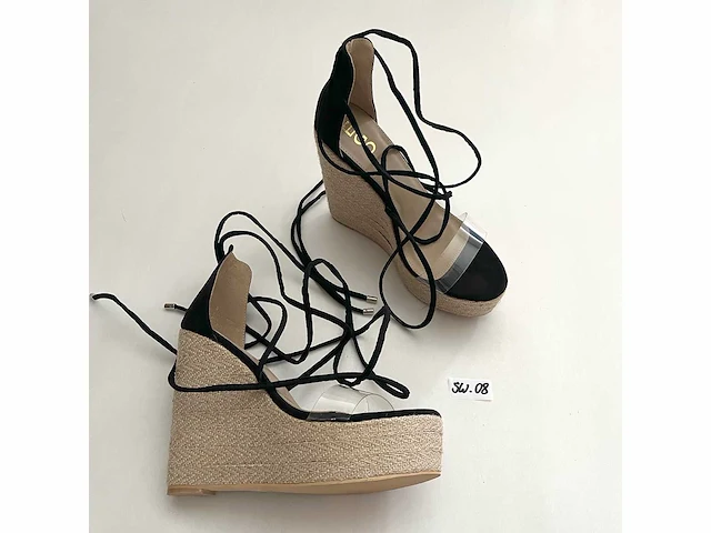 Diverse damesschoenen en -laarzen - rek 4 van 6 (ca. 34 paar) ego, dylap, gabor, hunter, jilsen, melissa, noe lady, steve madden, stravers, etc. - afbeelding 17 van  26