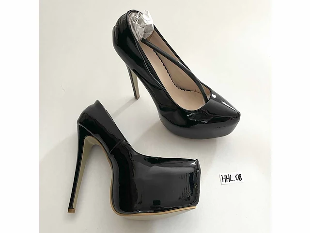 Diverse damesschoenen en -laarzen - rek 4 van 6 (ca. 34 paar) ego, dylap, gabor, hunter, jilsen, melissa, noe lady, steve madden, stravers, etc. - afbeelding 26 van  26