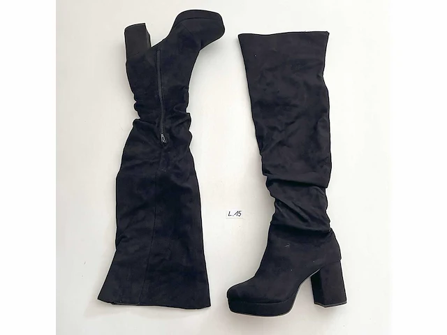 Diverse damesschoenen en -laarzen - rek 5 van 6 (ca. 34 paar) akua, gabor, heine, maguba, manfield, maripé, mjus, hula kula, sheln, sketchers, tom tailor, zara, etc. - afbeelding 6 van  26