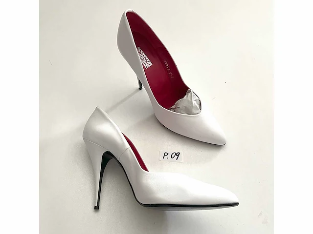 Diverse damesschoenen en -laarzen - rek 6 van 6 (ca. 34 paar) aldo, andres machado, fabulous, gabor, heine, invito, maguba, onlymaker, sacha, scholl, tamaris, tom tailor, torid, etc. - afbeelding 11 van  26