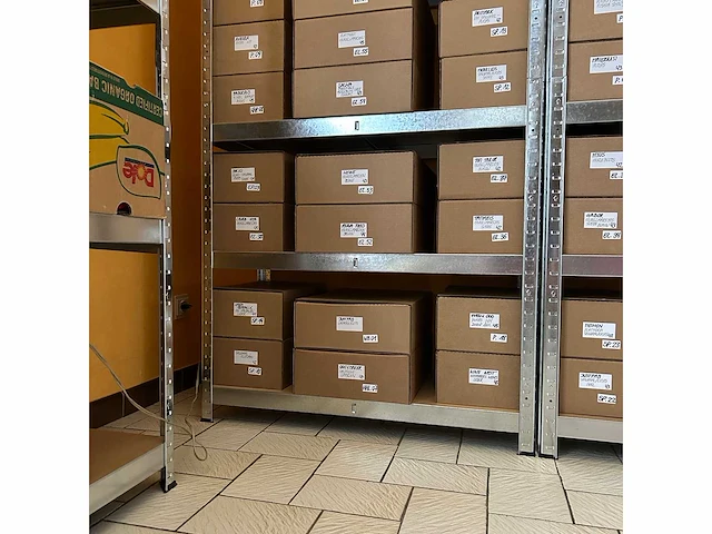 Diverse damesschoenen en -laarzen - rek 6 van 6 (ca. 34 paar) aldo, andres machado, fabulous, gabor, heine, invito, maguba, onlymaker, sacha, scholl, tamaris, tom tailor, torid, etc. - afbeelding 20 van  26