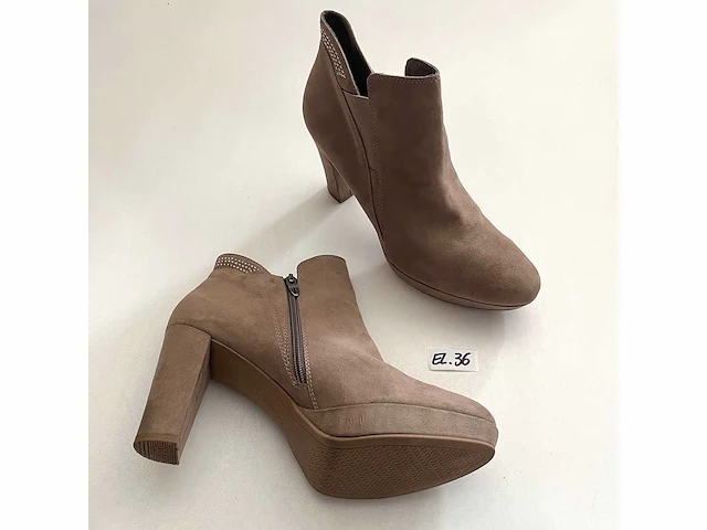 Diverse damesschoenen en -laarzen - rek 6 van 6 (ca. 34 paar) aldo, andres machado, fabulous, gabor, heine, invito, maguba, onlymaker, sacha, scholl, tamaris, tom tailor, torid, etc. - afbeelding 21 van  26