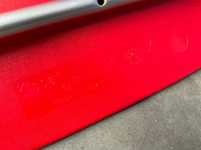 Diverse design stoelen (4x) - afbeelding 8 van  9