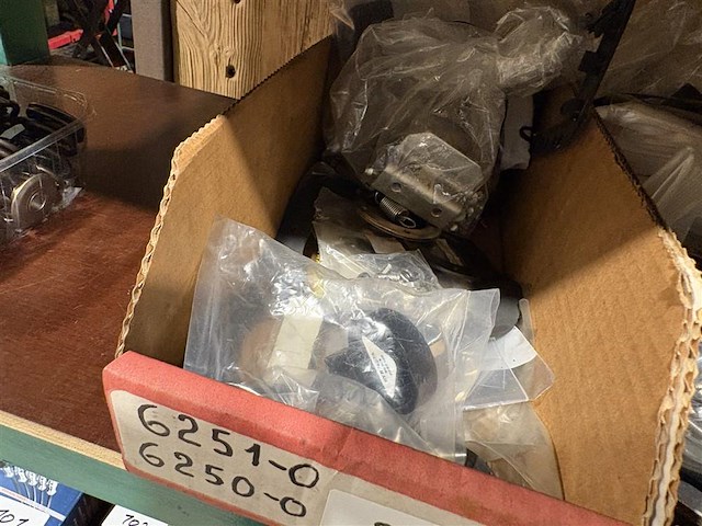 Diverse dichtingen tanksysteem - afbeelding 1 van  4