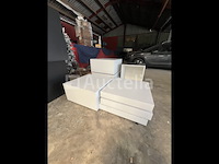 Diverse displays - afbeelding 27 van  29