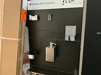 Diverse douche- en badkamergarnituren (90x) - afbeelding 7 van  14