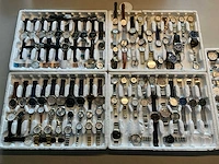 Diverse dummy polshorloges (126x) - afbeelding 1 van  29