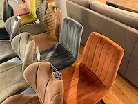 Diverse eetkamerstoelen - afbeelding 4 van  5