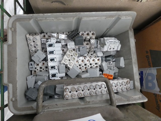 Diverse elektrische apparatuur set - afbeelding 11 van  21