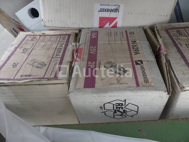 Diverse elektrische apparatuur set - afbeelding 5 van  21