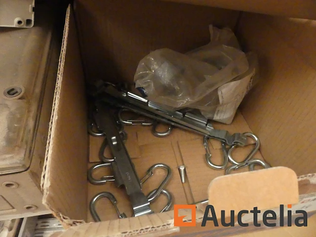 Diverse elektrische apparatuur - afbeelding 4 van  17