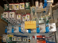 Diverse elektrische apparatuur - afbeelding 4 van  47
