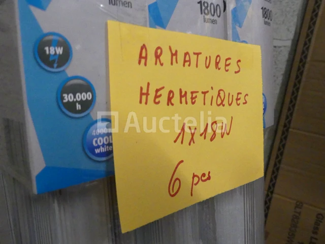 Diverse elektrische apparatuur - afbeelding 8 van  47