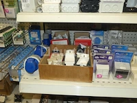 Diverse elektrische apparatuur - afbeelding 9 van  47