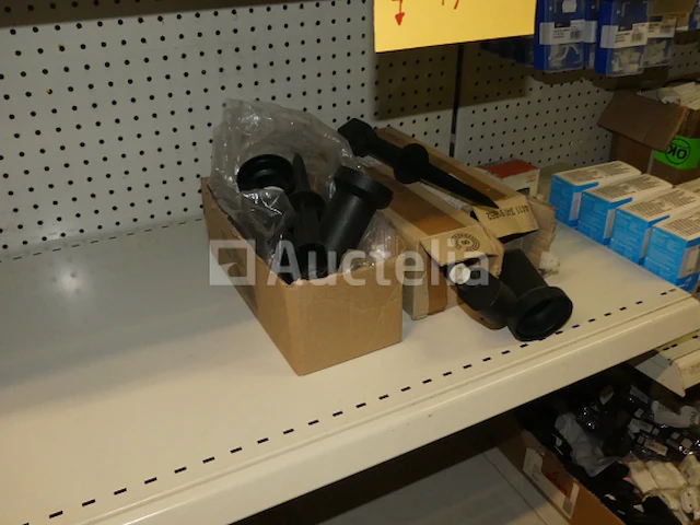 Diverse elektrische apparatuur - afbeelding 18 van  47