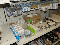 Diverse elektrische apparatuur - afbeelding 22 van  47