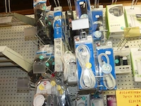 Diverse elektrische apparatuur - afbeelding 41 van  47