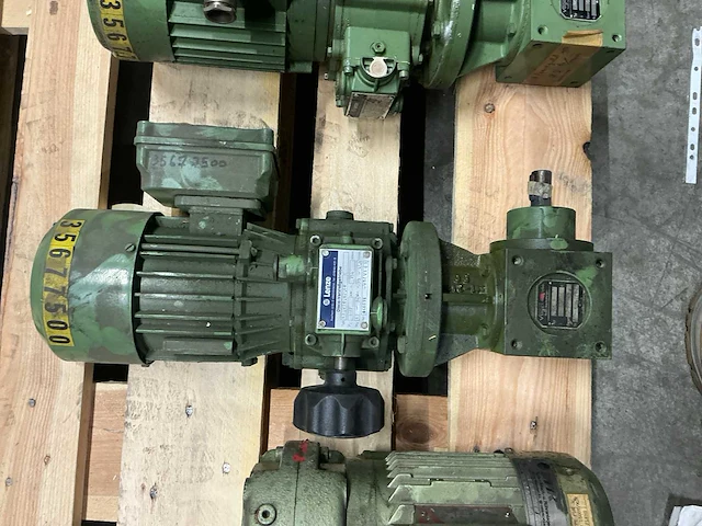Diverse elektromotoren (4x) - afbeelding 4 van  9