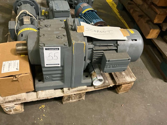 Diverse elektromotoren (6x) - afbeelding 7 van  7