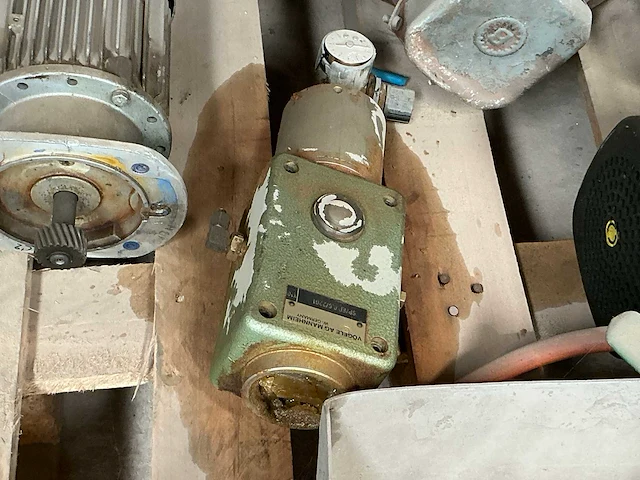 Diverse elektromotoren (7x) - afbeelding 4 van  13