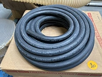 Diverse flexibele buizen, mousseband,.. - afbeelding 3 van  8