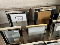 Diverse fotolijsten van o.a. zilverstad (19x) - afbeelding 4 van  8