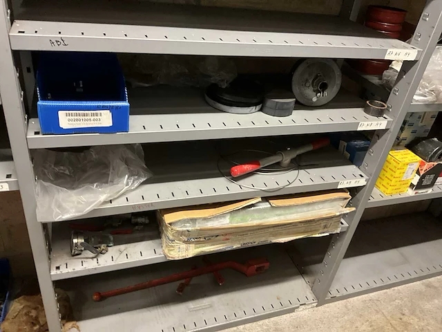 Diverse garage onderdelen - afbeelding 16 van  17