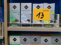 Diverse gebruikte en nieuwe flessen sterke drank + diverse items - afbeelding 9 van  10