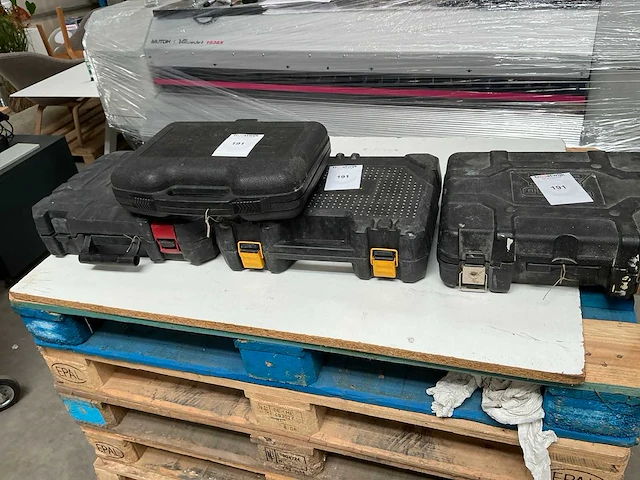 Diverse gereedschappen (4x) - afbeelding 3 van  11