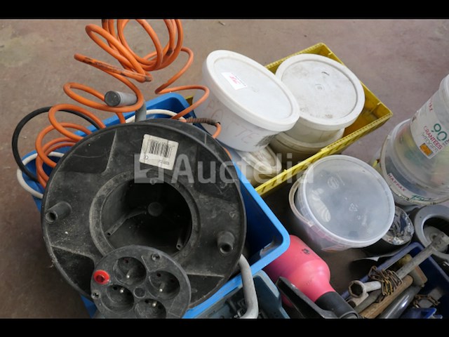 Diverse gereedschappen en verbruiksartikelen - afbeelding 3 van  11