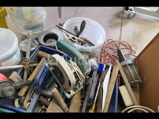 Diverse gereedschappen en verbruiksartikelen - afbeelding 7 van  11