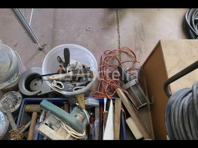 Diverse gereedschappen en verbruiksartikelen - afbeelding 10 van  11