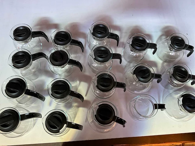 Diverse glazen koffie- theekannen (18x) - afbeelding 4 van  6