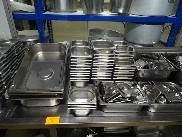 Diverse gn bakken - afbeelding 6 van  10