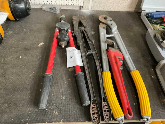 Diverse handgereedschappen (4x) - afbeelding 1 van  2