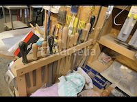 Diverse handgereedschappen - afbeelding 2 van  9