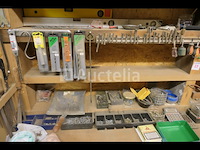 Diverse handgereedschappen - afbeelding 3 van  9